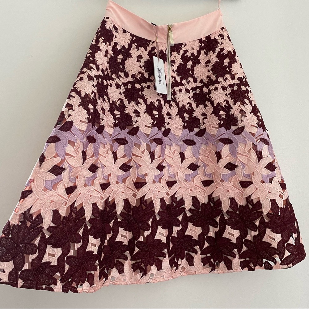 NWT Ted Baker London lace ballerina skirt (small)